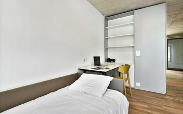 Studio - image - 3