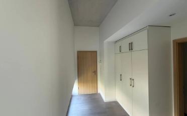 Apartment - image - 11