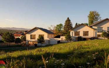 Doppeleinfamilienhaus 5.5 Zimmer - image - 2