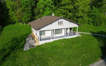 Villa 7.5 pièces - image - 2