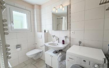 Furnished flat 2.5 rooms - image - 9