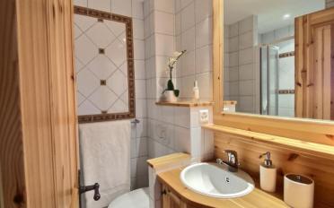 Apartment 4 rooms - image - 9