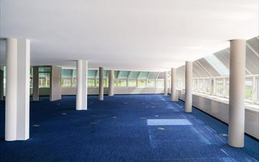 Office - image - 4