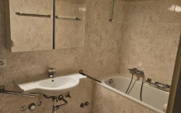 Apartment 4 rooms - image - 8