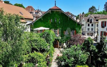 Single house 13 rooms - image - 1