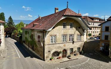 Maison 13 pièces - image - 1