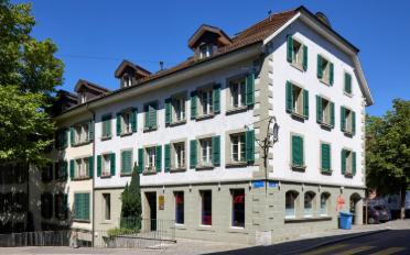 Office - image - 3