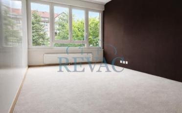 Apartment 7 rooms - image - 2