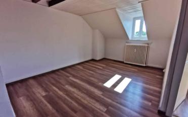 Wohnung 4.5 Zimmer - image - 4