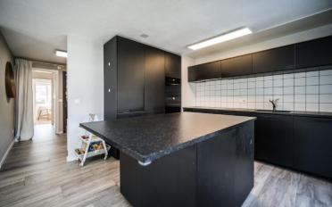 Apartment 8 rooms - image - 4