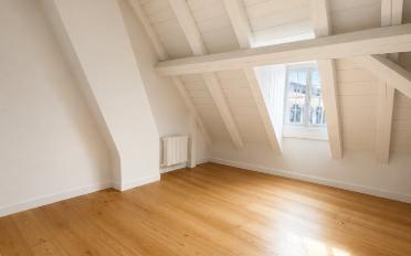 Apartment 4 rooms - image - 9