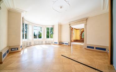Bureau - image - 4