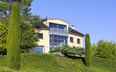 Villa 8 pièces - image - 1