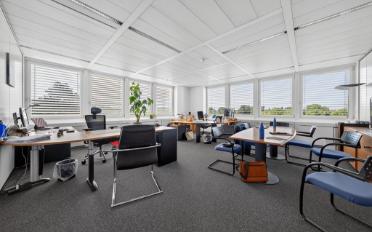 Bureau - image - 4