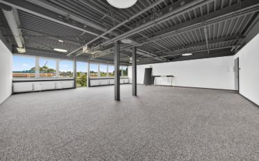 Office - image - 4