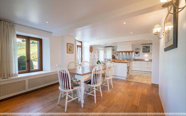 Single house 9.5 rooms - image - 5