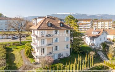Residential building - image - 1
