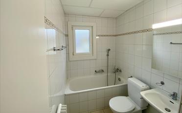 Apartment 4 rooms - image - 7