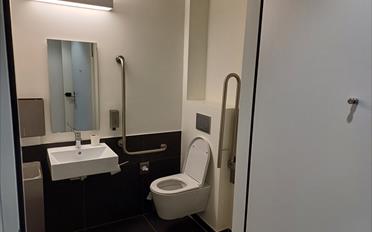 Shop 1 room - image - 5