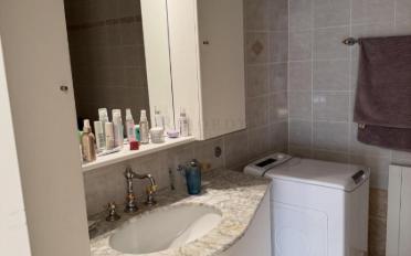 Furnished flat 4 rooms - image - 8