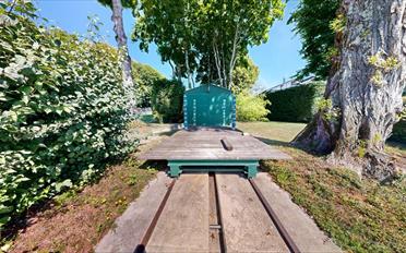 Building land - image - 13