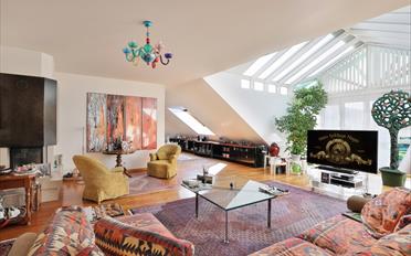 Dachwohnung 4.5 Zimmer - image - 1