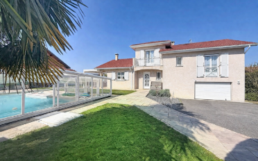 Maison 5 pièces - image - 2
