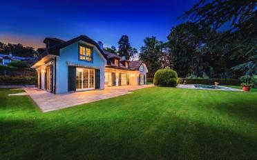 Single house 10 rooms - image - 4