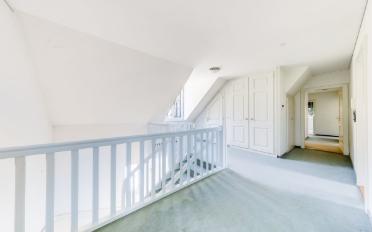 Single house 10 rooms - image - 12