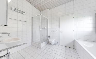 Einfamilienhaus 7.5 Zimmer - image - 12