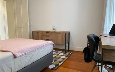Chambre 1 pièce - image - 5