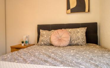 Chambre 1 pièce - image - 3