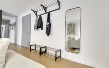 Studio - image - 10