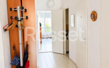 Office - image - 3