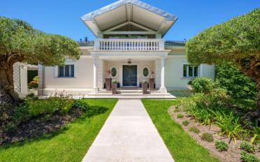 Villa 15 pièces - image - 1
