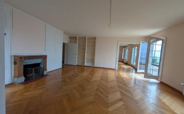 Einfamilienhaus 12.5 Zimmer - image - 8