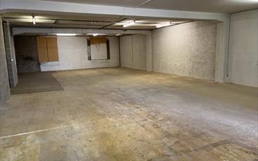 Mixed use property - image - 6