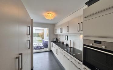 Doppeleinfamilienhaus 5.5 Zimmer - image - 3