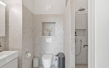 Apartment 5.5 rooms - image - 8