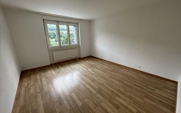Apartment 4 rooms - image - 5