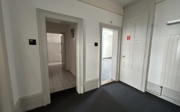 Bureau - image - 12