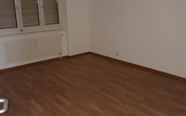 Apartment 4 rooms - image - 3