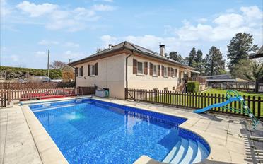 Einfamilienhaus 10 Zimmer - image - 1
