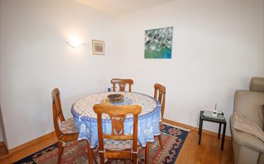 Furnished flat 2.5 rooms - image - 3