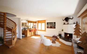 Attic flat 6.5 rooms - image - 1