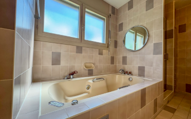 Wohnung 5.5 Zimmer - image - 5