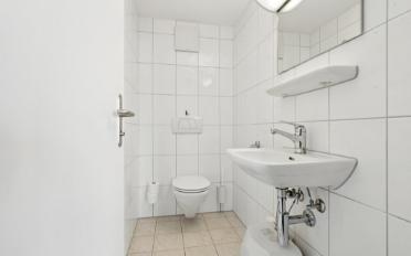 Office - image - 11