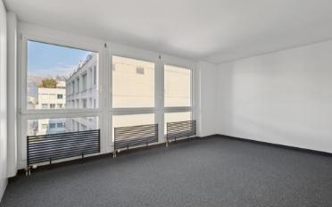 Office - image - 7