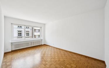 Apartment 4 rooms - image - 5