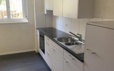 Apartment 4 rooms - image - 2